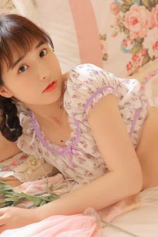 女士私密高级会所按摩精油